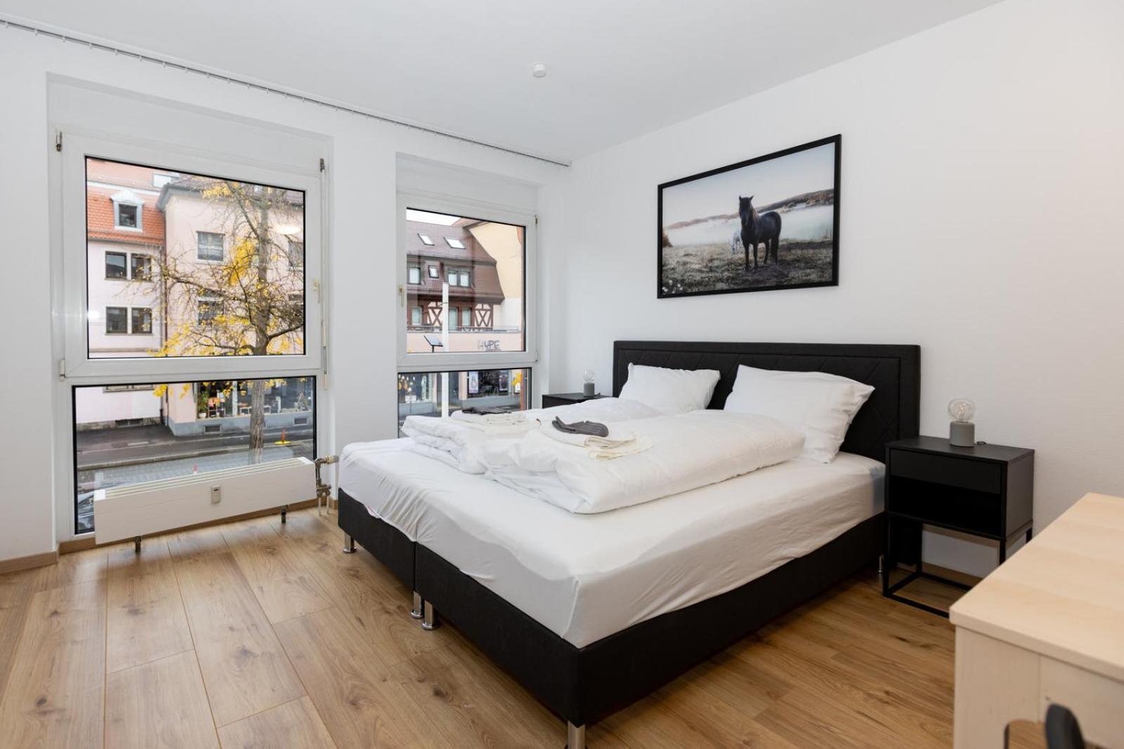 Grosse Ferienwohnung In Der Altstadt ヴュルツブルク エクステリア 写真