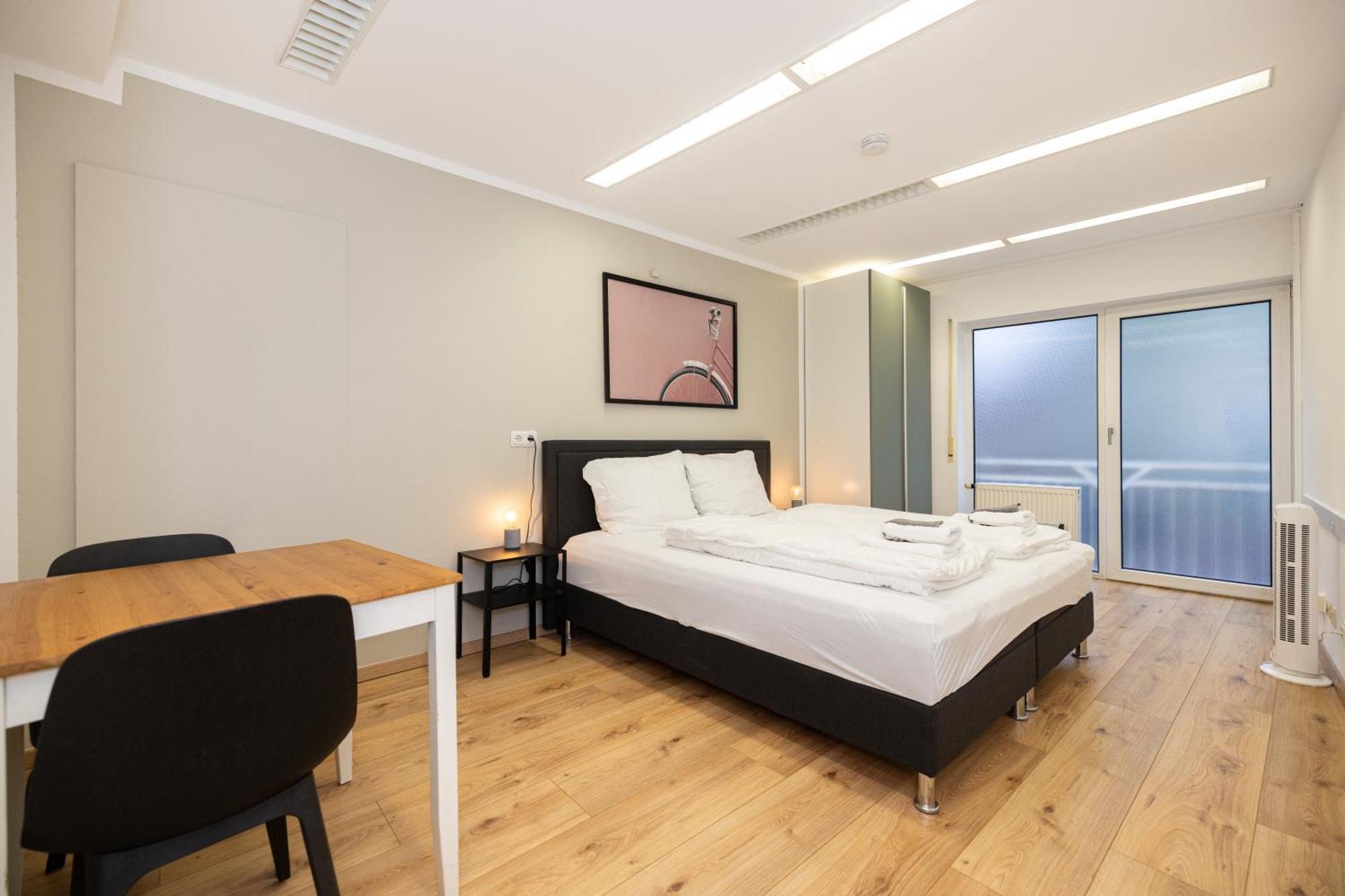 Grosse Ferienwohnung In Der Altstadt ヴュルツブルク エクステリア 写真